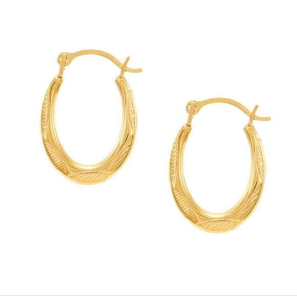 Jewelry - 10K gold hoop earrings,